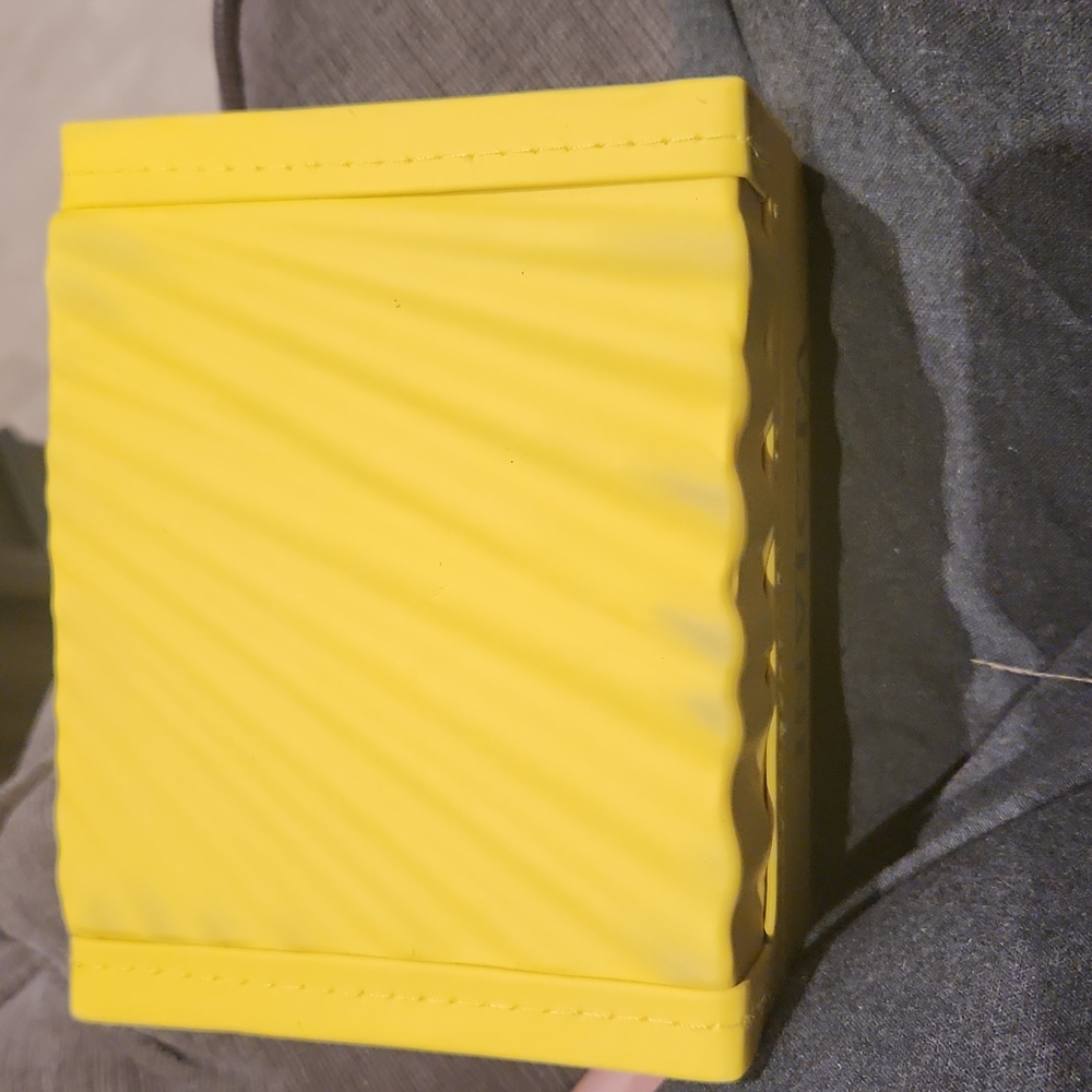 Authentic Invicta Watch Case With Outer Gift Box. - image 4